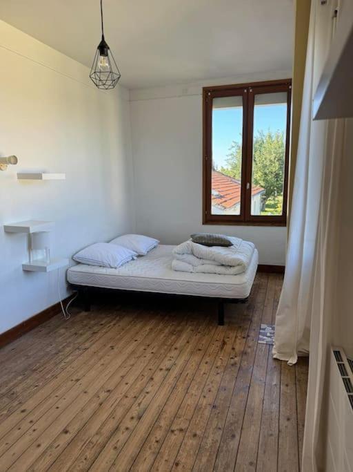 De Bric Et De Broc , Maison A 100m Asnelles